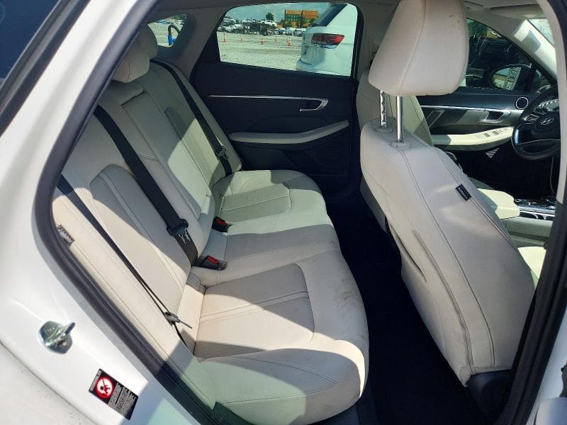 2022 HYUNDAI SONATA SEL 10