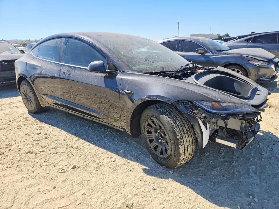 2026 TESLA MODEL 3 4