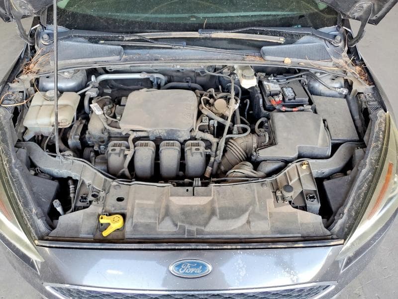 2017 FORD FOCUS SE 11