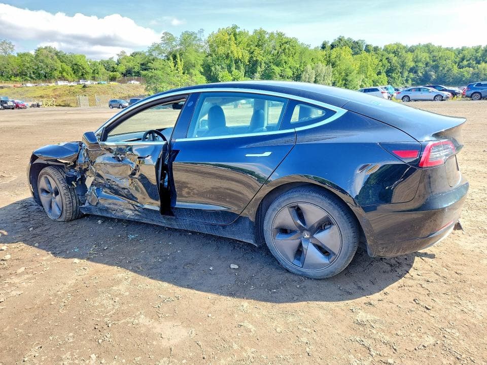 2019 TESLA MODEL 3 2