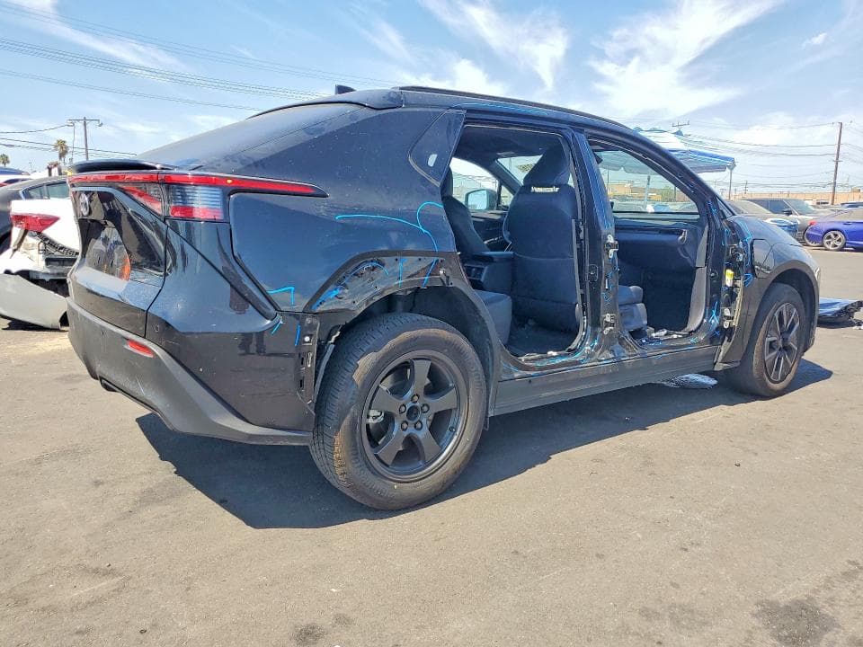 2026 TOYOTA BZ XLE PLUS 3