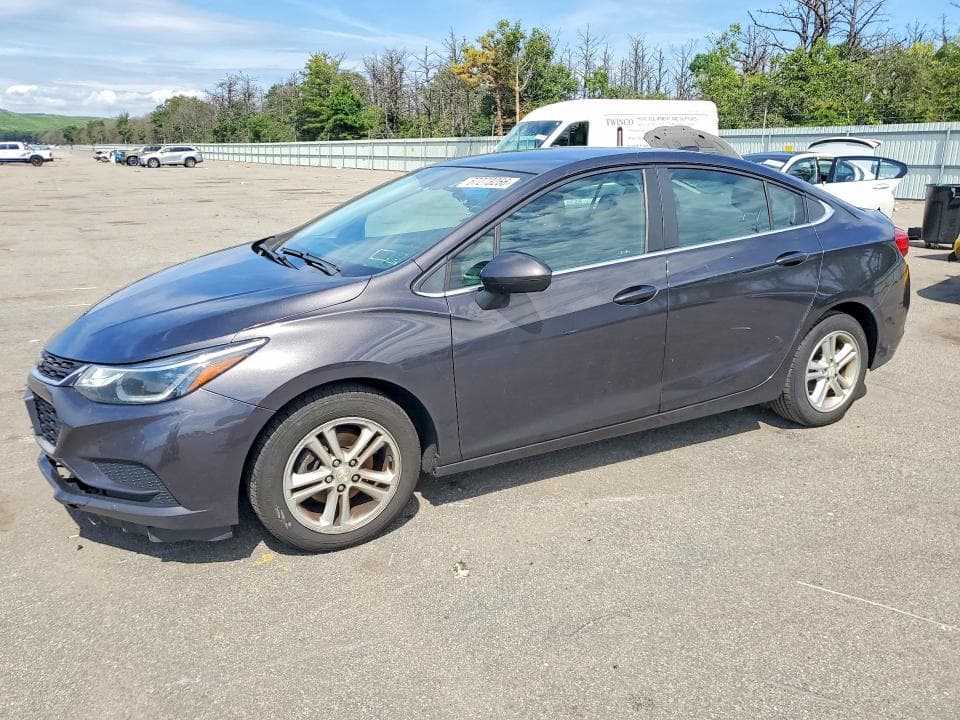 2017 CHEVROLET CRUZE LT - 1