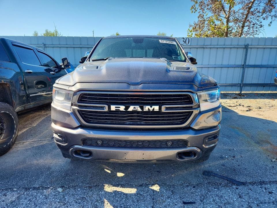 2019 RAM 1500 LARAMIE 5