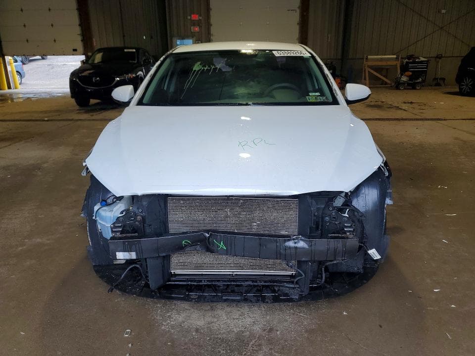 2018 HYUNDAI ELANTRA SEL 5