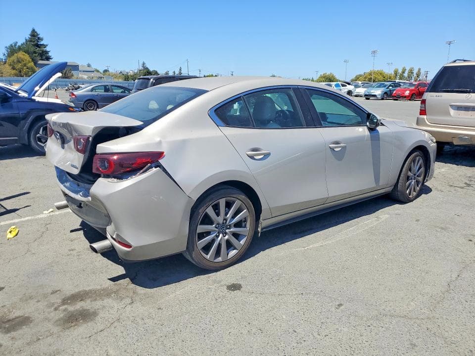 2024 MAZDA 3 PREFERRED 3