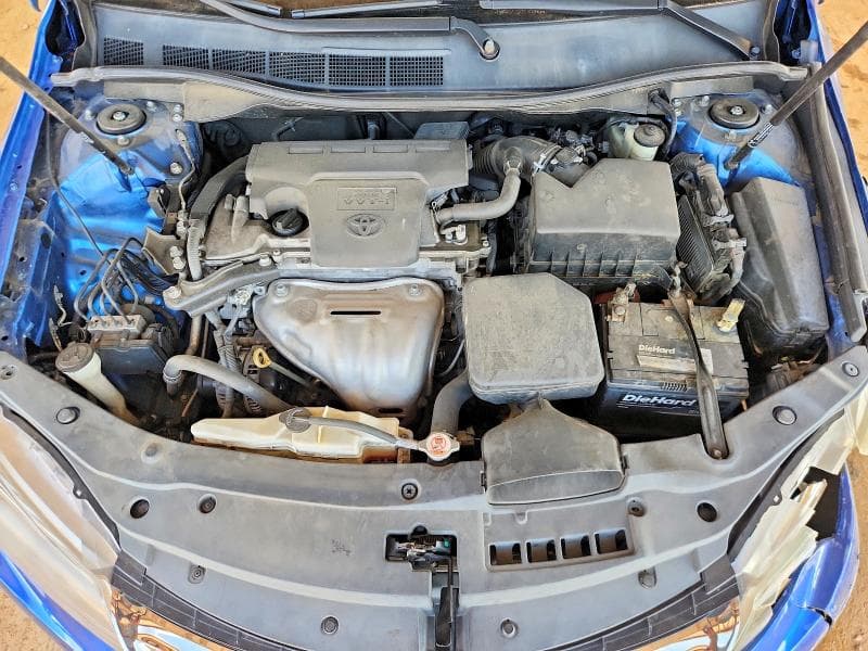 2017 TOYOTA CAMRY SE 11