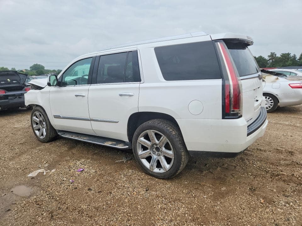 2018 CADILLAC ESCALADE LUXURY 2