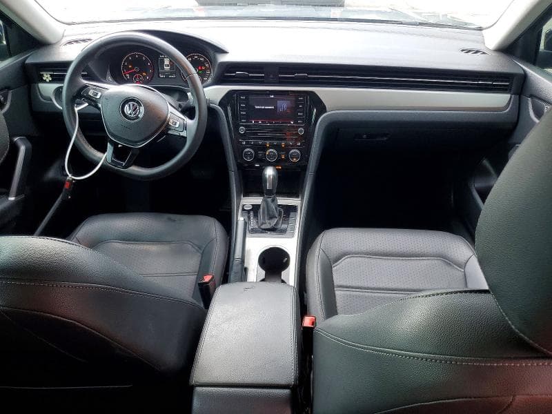 2021 VOLKSWAGEN PASSAT SE 8