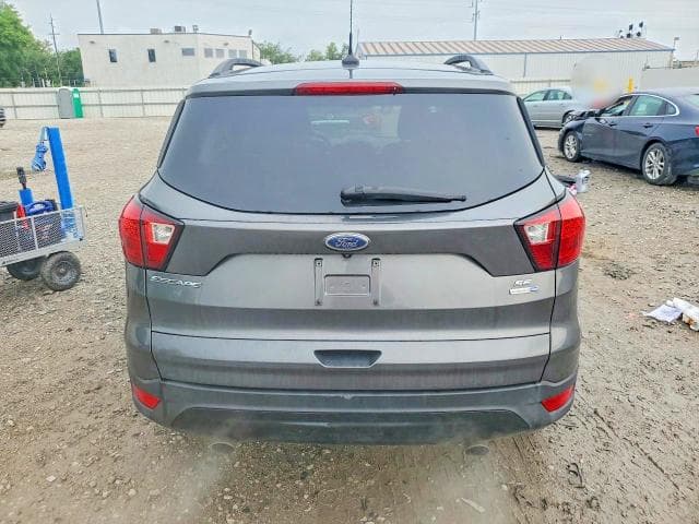 2019 FORD ESCAPE SE 6