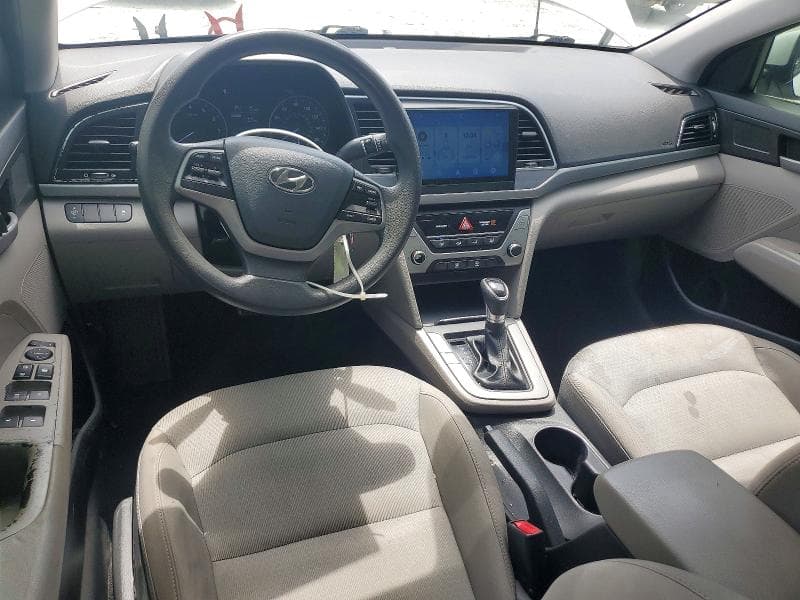 2017 HYUNDAI ELANTRA SE 8
