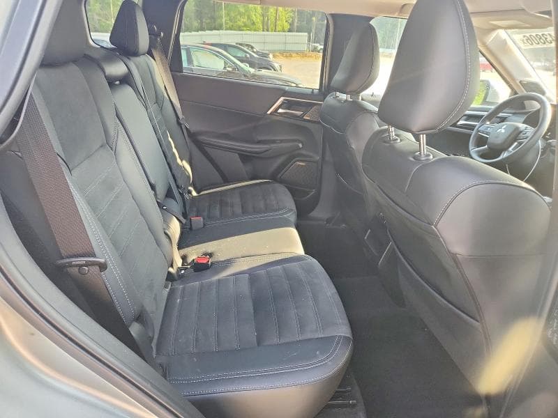 2025 MITSUBISHI OUTLANDER SE 10