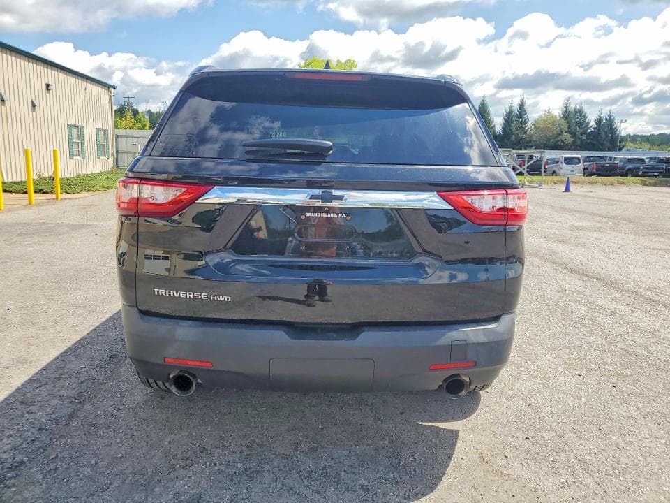 2020 CHEVROLET TRAVERSE LS 6