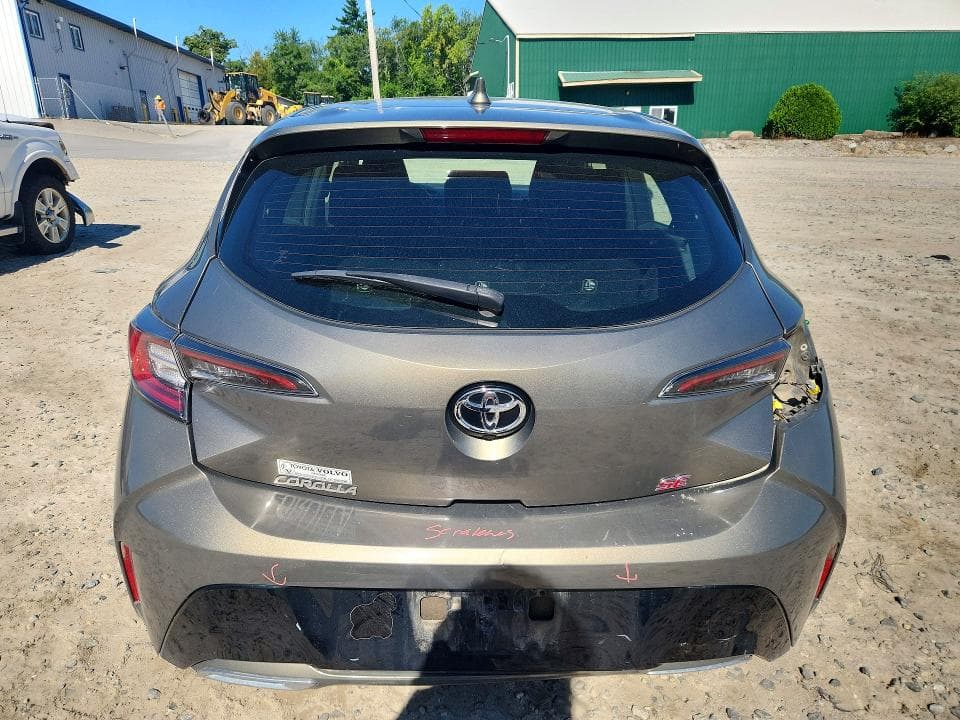 2020 TOYOTA COROLLA HATCHBACK SE 6