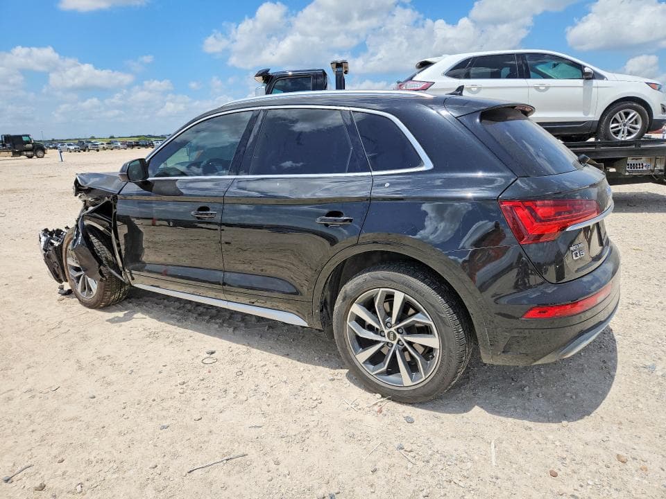 2021 AUDI Q5 PREMIUM 2