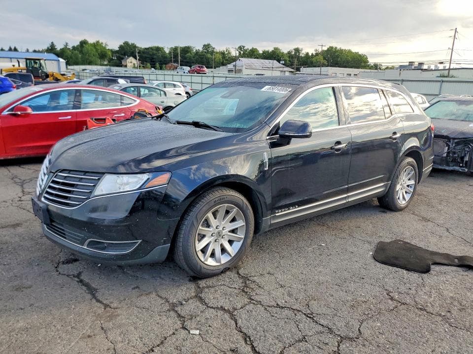 2018 LINCOLN MKT - 1