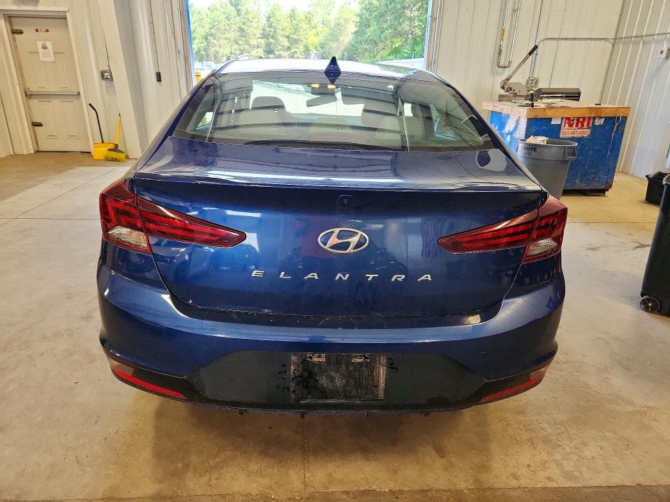 2020 HYUNDAI ELANTRA SEL 6