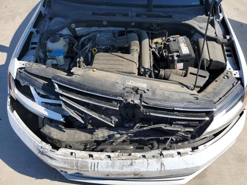 2017 VOLKSWAGEN JETTA SE 11