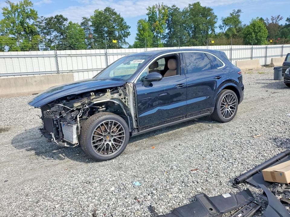 2021 PORSCHE CAYENNE - 1