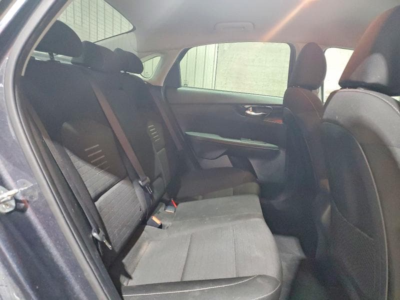 2019 KIA FORTE S 10