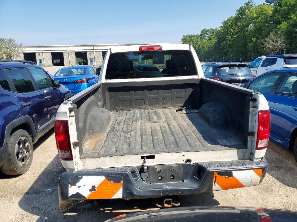 2019 RAM 1500 CLASSIC TRADESMAN 6