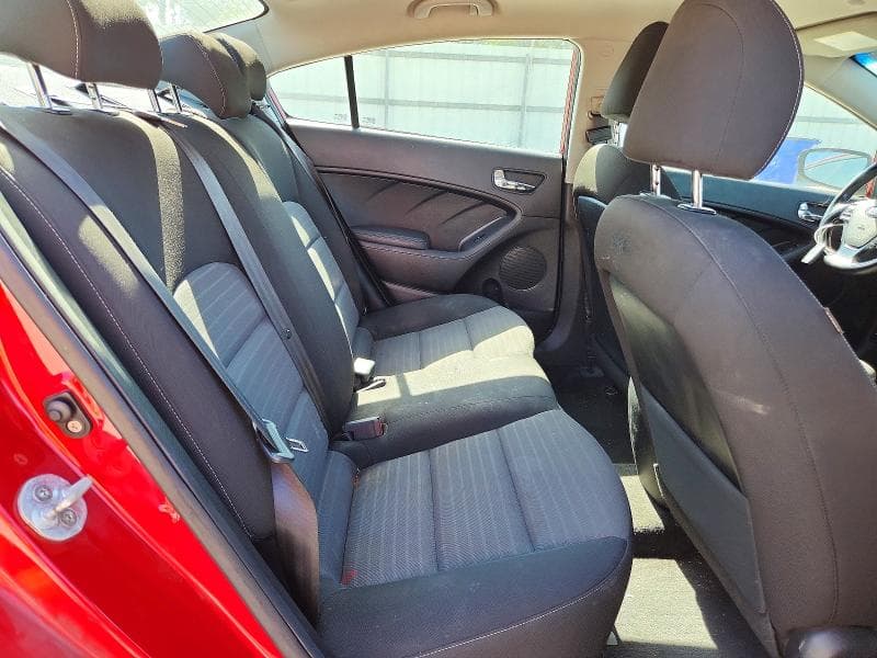 2017 KIA FORTE S 10