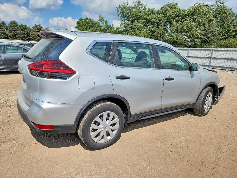 2019 NISSAN ROGUE S 3