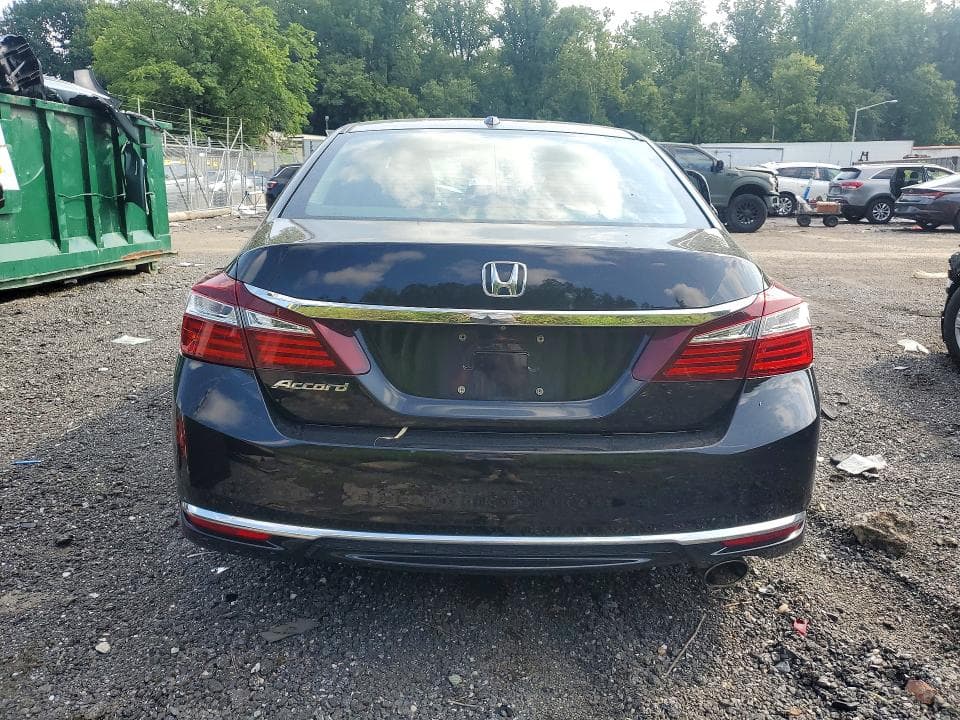 2017 HONDA ACCORD EX 6