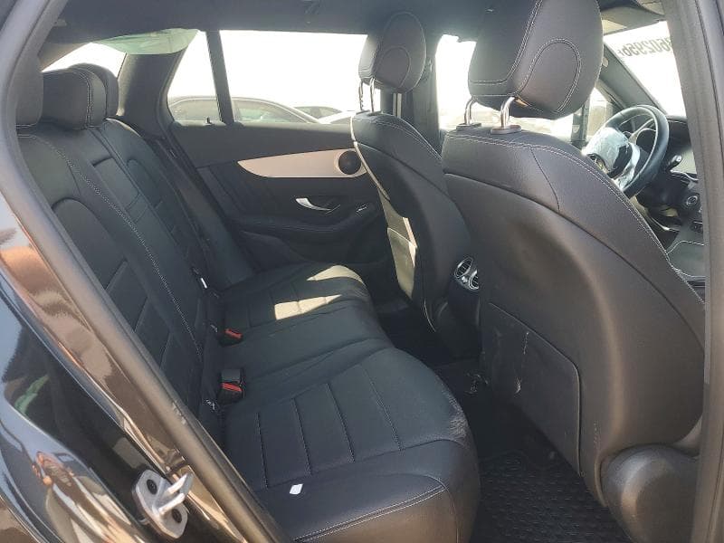 2022 MERCEDES-BENZ GLC 300 4MATIC 10