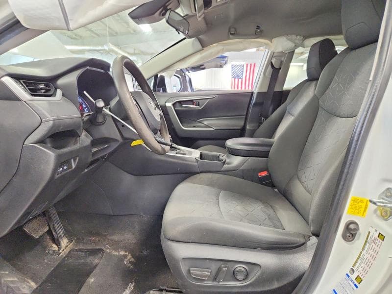 2022 TOYOTA RAV4 XLE 7