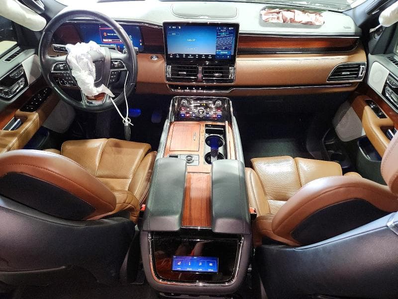 2023 LINCOLN NAVIGATOR RESERVE 8