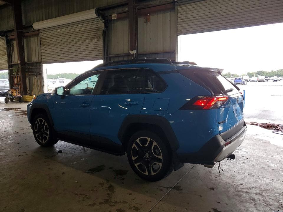 2019 TOYOTA RAV4 ADVENTURE 2