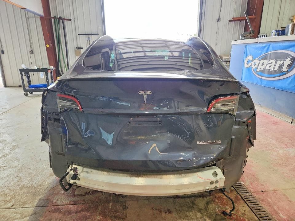 2022 TESLA MODEL Y 6