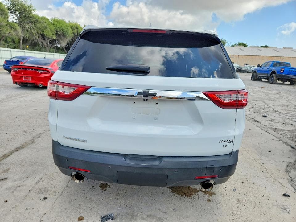 2020 CHEVROLET TRAVERSE LS 6