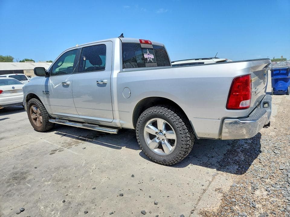 2017 RAM 1500 SLT 2