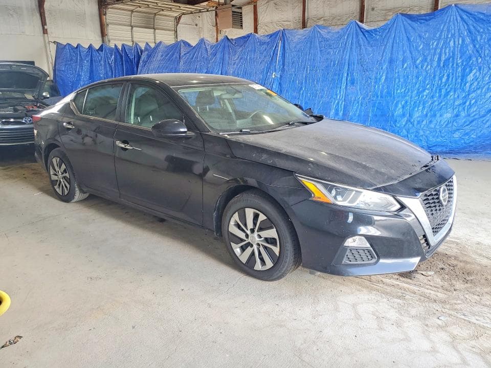 2019 NISSAN ALTIMA S 4