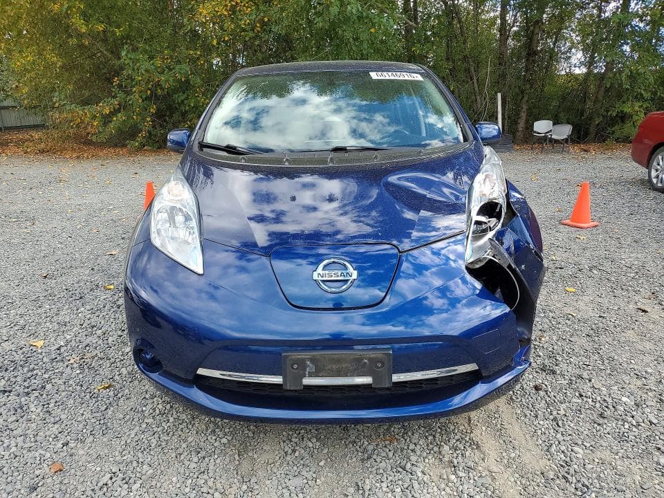 2017 NISSAN LEAF S 5