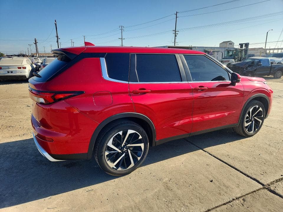 2024 MITSUBISHI OUTLANDER SE 3