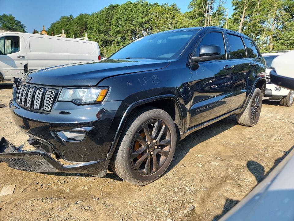 2020 JEEP GRAND CHEROKEE LAREDO - 1