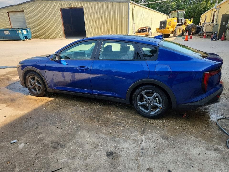 2026 KIA K4 LXS 2