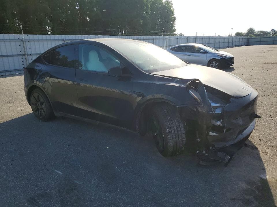 2021 TESLA MODEL Y 4