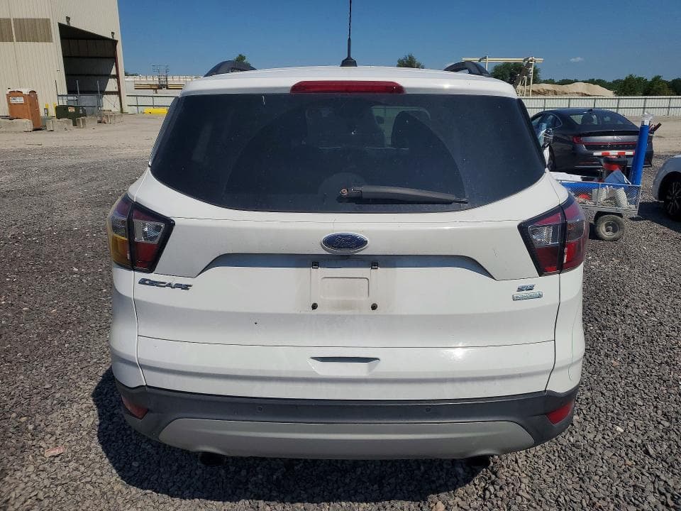 2017 FORD ESCAPE SE 6