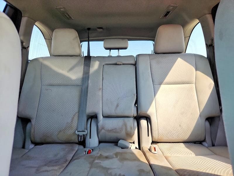 2018 TOYOTA HIGHLANDER LE 10