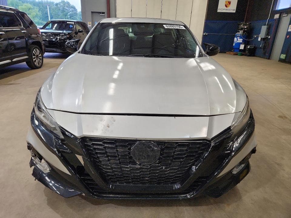 2020 NISSAN ALTIMA SL 5