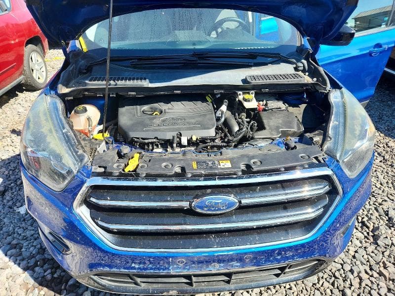 2017 FORD ESCAPE SE 11