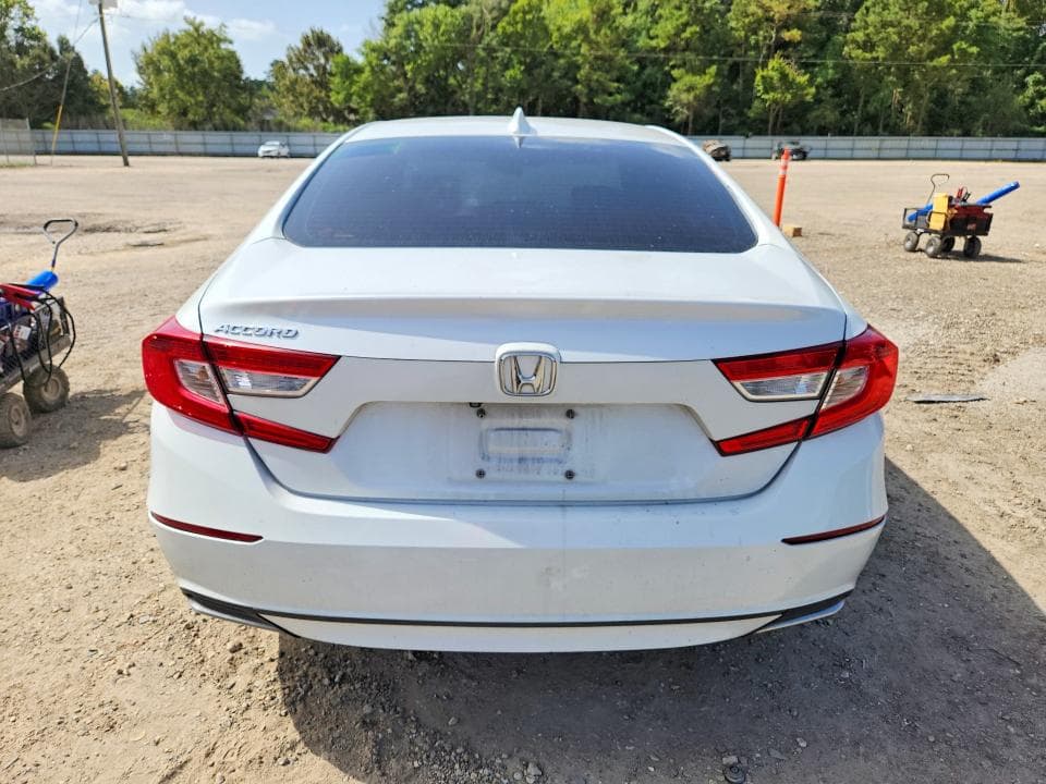2018 HONDA ACCORD LX 6