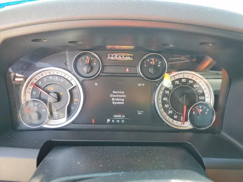 2018 RAM 1500 SLT 9