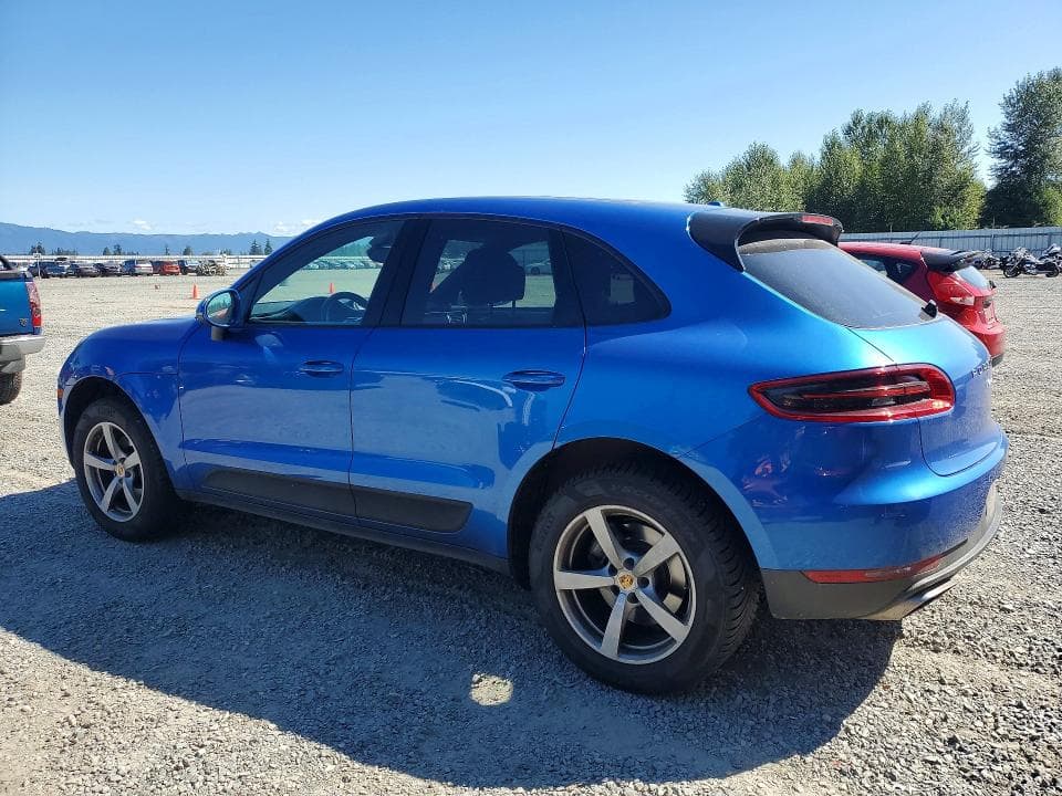 2018 PORSCHE MACAN 2