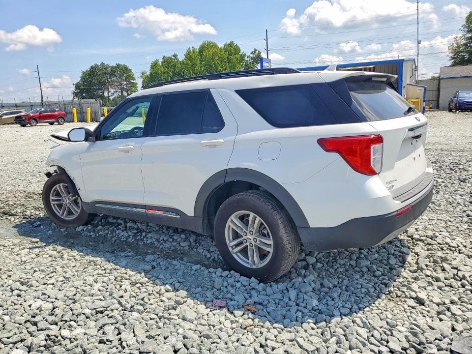2022 FORD EXPLORER XLT 2