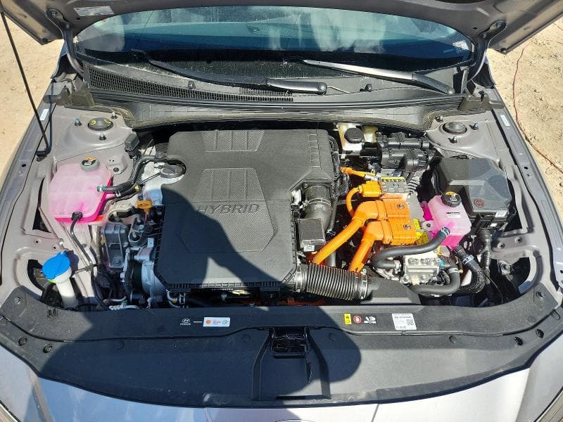 2026 HYUNDAI ELANTRA HYBRID BLUE 11
