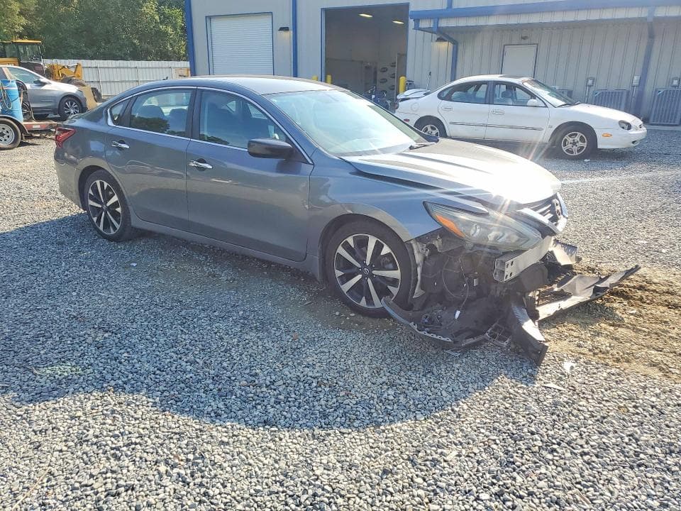 2018 NISSAN ALTIMA 2.5 SR 4